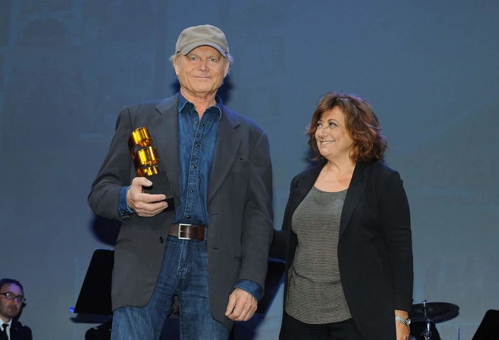 Serata di premiazione della VI edizione del premio cinematografico 'La pellicola d'oro' Serata di premiazione della VI edizione del premio cinematografico 'La pellicola d'oro'