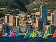 Partecipanti e equipaggi durante la terza edizione del Navicap Challenge – Trophée Elena Sivoldaeva 2025, organizzata dal Yacht Club de Monaco (Y.C.M.) in collaborazione con FxPro e North Sails.