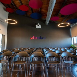 uBroker: “Dipendenti felici, e il vantaggio competitivo di una realtà in crescita”