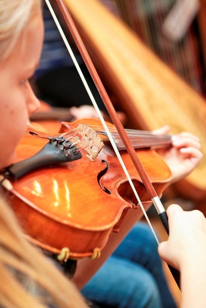 Il Principato di Monaco porta la sua Accademia Musicale ad esibirsi con frequenza nella residenza per anziani Il Principato di Monaco porta la sua Accademia Musicale ad esibirsi con frequenza nella residenza per anziani