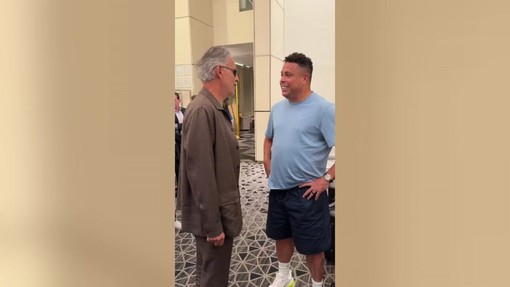 Mondiali 2026, Ronaldo a Bocelli: "Sono geloso di te e Sinner"