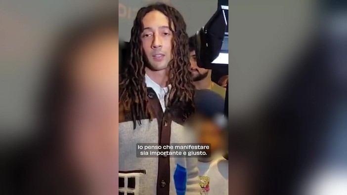 "Teniamo distinti violenti e chi manifesta per i diritti", la risposta di Ghali sugli scontri di Milano