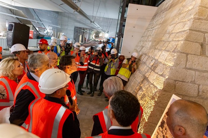 La Tour Sincaire nella stazione Garibaldi - Château della Ligne 2
