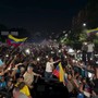 Machado torna in Venezuela dopo un anno di esilio, ad accoglierla una folla oceanica