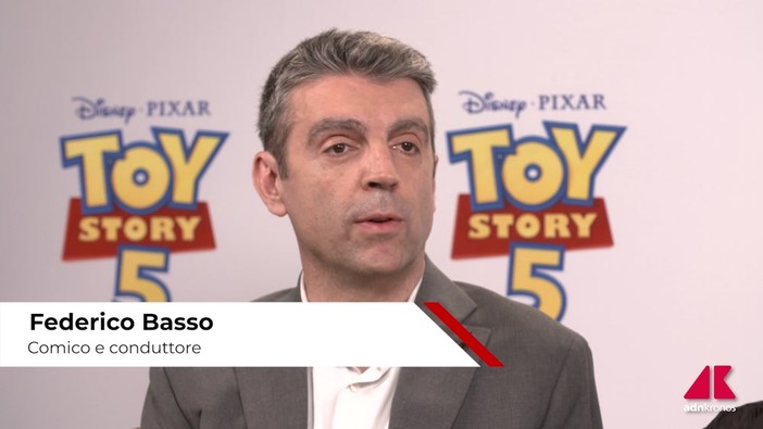 Da Sal Da Vinci a Gazzoli, le voci italiane di Toy Story 5: "Ecco come i giocattoli ci hanno salvato"