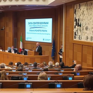 Data center e intelligenza artificiale, la sfida della sovranità digitale italiana