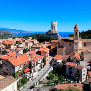 Il Trophée d’Auguste a La Turbie, simbolo dell’antica Roma e punto panoramico sulla Costa Azzurra ©Ville de Menton