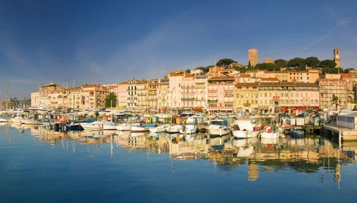Cannes chiude gli hotel abusivi: già cinque strutture sigillate in 18 mesi