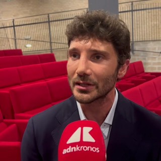 Sanremo, Stefano De Martino: "Al lavoro sul mio festival, ascolto le canzoni in tre modi" Sanremo, Stefano De Martino: "Al lavoro sul mio festival, ascolto le canzoni in tre modi"