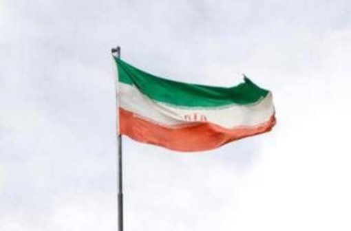 L'Australia dà asilo politico alle calciatrici dell'Iran: non avevano cantato l'inno nazionale in Coppa d'Asia