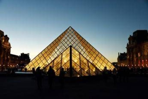 Louvre, presidente della Reggia di Versailles sarà il nuovo direttore