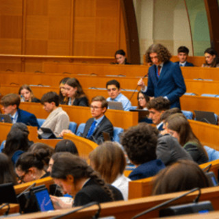 Lum, sessione regionale del Parlamento europeo giovani