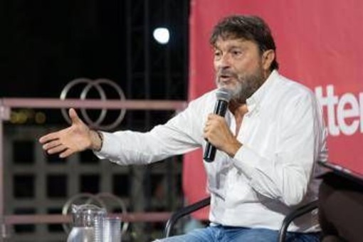 Caso Ranucci, contestazione disciplinare dalla Rai: "Violate norme aziendali" Caso Ranucci, contestazione disciplinare dalla Rai: "Violate norme aziendali"