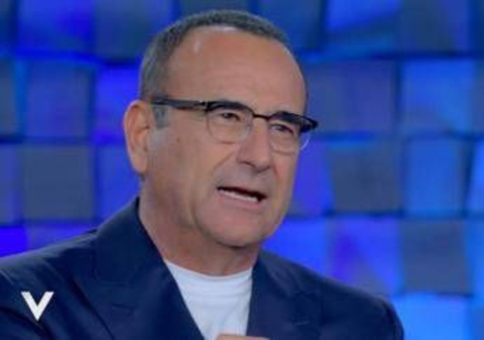 Verissimo, Carlo Conti: "Non ho mai rincorso Sanremo. Mi sono sposato grazie ad Antonella Clerici" Verissimo, Carlo Conti: "Non ho mai rincorso Sanremo. Mi sono sposato grazie ad Antonella Clerici"