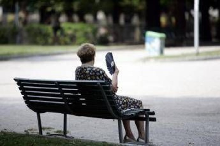 Weekend rovente in Italia, oggi 6 città da bollino rosso e domenica sono 11 Weekend rovente in Italia, oggi 6 città da bollino rosso e domenica sono 11