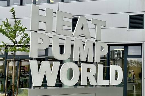 Pompe di calore, in 20 anni giro d’affari + 500% da 15 a 90 miliardi di euro Pompe di calore, in 20 anni giro d’affari + 500% da 15 a 90 miliardi di euro