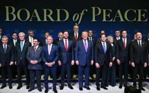 Board of Peace al via, Trump: "Pace facile da dire ma difficile da fare". E avverte l'Iran: "Accordo o cose brutte"