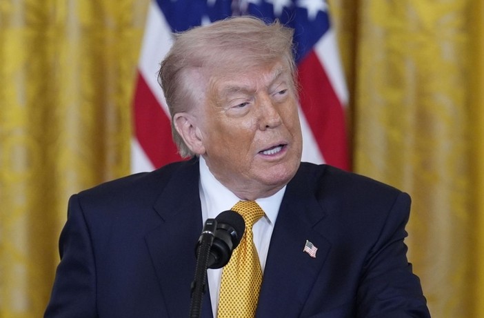 Trump annuncia tre giorni di cessate il fuoco in Ucraina, dal 9 all’11 maggio Trump annuncia tre giorni di cessate il fuoco in Ucraina, dal 9 all’11 maggio