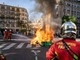 Proteste degli studenti in Francia, 15enne perde una mano