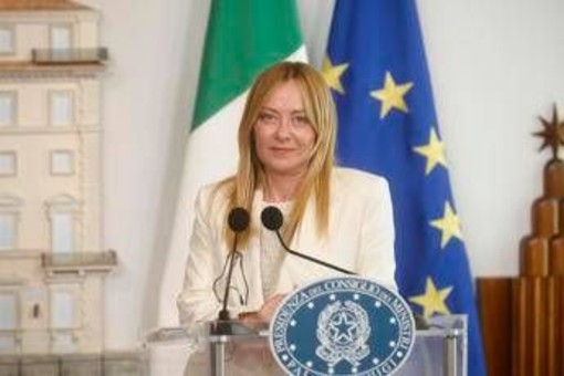Meloni e legge elettorale: "Centrosinistra poco credibile, cittadini potranno scegliere. Afd? Nessun parallelismo" Meloni e legge elettorale: "Centrosinistra poco credibile, cittadini potranno scegliere. Afd? Nessun parallelismo"
