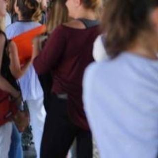 Educazione sessuale, cade divieto per le medie: ma servirà il consenso dei genitori Educazione sessuale, cade divieto per le medie: ma servirà il consenso dei genitori