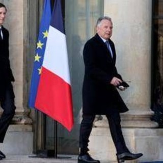 Ucraina, proseguono colloqui Kiev-Usa a Parigi. Zelensky: "Al centro Zaporizhia e territori"