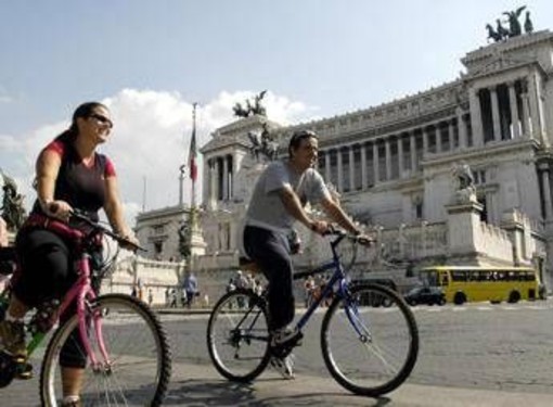 Blocco del traffico a Roma, ecco le date delle prossime domeniche ecologiche nella Capitale