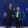 Drone russo su Lipsia, Von der Leyen e Rutte: "Non tollereremo attacchi, pronti a proteggerci" Drone russo su Lipsia, Von der Leyen e Rutte: "Non tollereremo attacchi, pronti a proteggerci"
