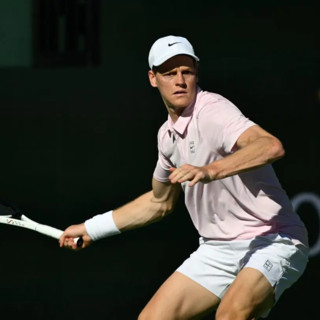 Sinner in semifinale a Indian Wells, Tien ko in due set