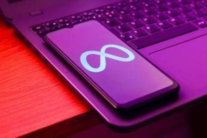 Nessuno 'cattura' dati come Meta, Zuckerberg batte Amazon, Microsoft e Apple: lo studio Nessuno 'cattura' dati come Meta, Zuckerberg batte Amazon, Microsoft e Apple: lo studio