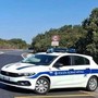 Ostia, investe ciclista sulla via Litoranea e fugge: denunciato 51enne