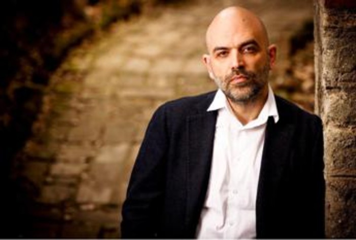 Mafia, Roberto Saviano ospite a Wmf 2026: il racconto 20 anni dopo Gomorra Mafia, Roberto Saviano ospite a Wmf 2026: il racconto 20 anni dopo Gomorra