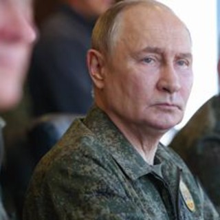 Ucraina, Putin pronto all’escalation: l'attacco all'Europa e il timore di una "mobilitazione invisibile"