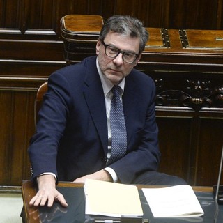 Giorgetti alle banche “Fare sistema per vincere le sfide del Paese”