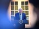Iran, Trump: "Pronto a incontrare Pezeshkian ma anche a far saltare tutto in aria" Iran, Trump: "Pronto a incontrare Pezeshkian ma anche a far saltare tutto in aria"