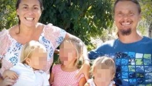 Famiglia nel bosco, psichiatra Cantelmi: "Bimbi a scuola? Grande capacità di adattamento, ma a rischio bullismo" Famiglia nel bosco, psichiatra Cantelmi: "Bimbi a scuola? Grande capacità di adattamento, ma a rischio bullismo"