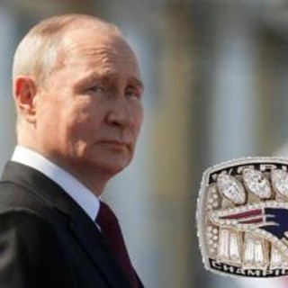&quot;Putin, ridacci l'anello&quot;: i campioni Nfl e il furto del 2005