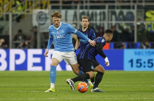 Inter-Napoli 2-2, McTominay riprende due volte i nerazzurri