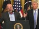 Trump, show alla Casa Bianca con la star di 'Affari di famiglia'