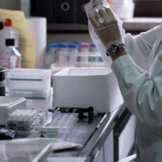 Tumore al canale anale, via libera in Europa a retifanlimab con chemioterapia in prima linea