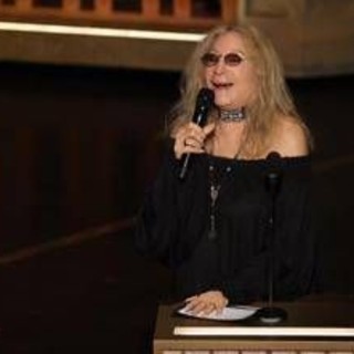 Barbra Streisand commuove agli Oscar 2026: in ricordo di Robert Redford canta 'The Way We Were'