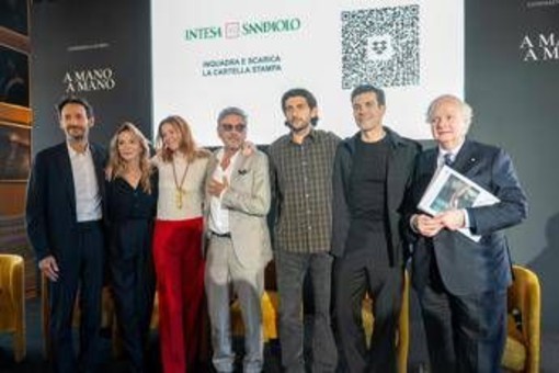 Intesa Sanpaolo, 'A mano a mano' la nuova campagna istituzionale con Sergio e Pietro Castellitto e la voce di Mina Intesa Sanpaolo, 'A mano a mano' la nuova campagna istituzionale con Sergio e Pietro Castellitto e la voce di Mina