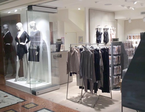 Wolford apre la sua nuova boutique al Métropole Shopping Center di Monaco