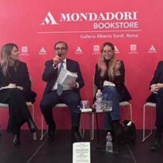 "Meloni cresce perché riconosciuta come figlia del popolo", Bocchino presenta libro sulla premier a Roma