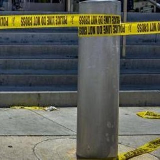 Sparatoria in Alabama, almeno 2 morti e 12 feriti alla fiera di Montgomery Sparatoria in Alabama, almeno 2 morti e 12 feriti alla fiera di Montgomery