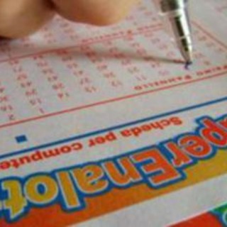 SuperEnalotto, la combinazione vincente di oggi 2 dicembre SuperEnalotto, la combinazione vincente di oggi 2 dicembre