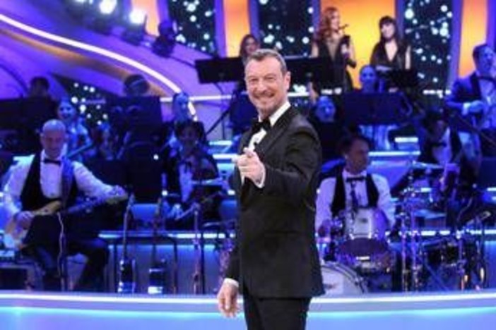 Amadeus rientra in Rai? L'azienda chiude: "Non è nei piani editoriali"