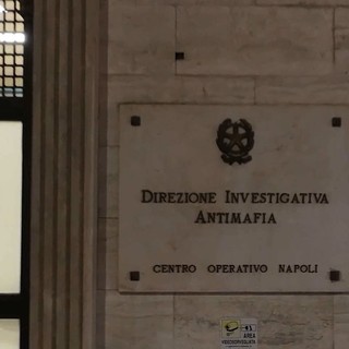 Camorra, 11 misure cautelari a Napoli