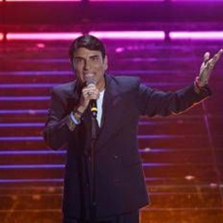 Eurovision, Sal Da Vinci dice 'Per sempre sì' e deve spostare il tour negli Usa Eurovision, Sal Da Vinci dice 'Per sempre sì' e deve spostare il tour negli Usa