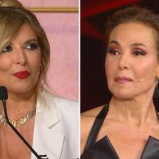 Ballando con le stelle, Lucarelli-D'Urso: il Var sul 'caso vaffa...' Ballando con le stelle, Lucarelli-D'Urso: il Var sul 'caso vaffa...'